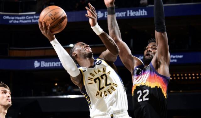 bob半岛体育官方网站-告别肿块成功复出 勒韦尔步行者首秀砍13+7